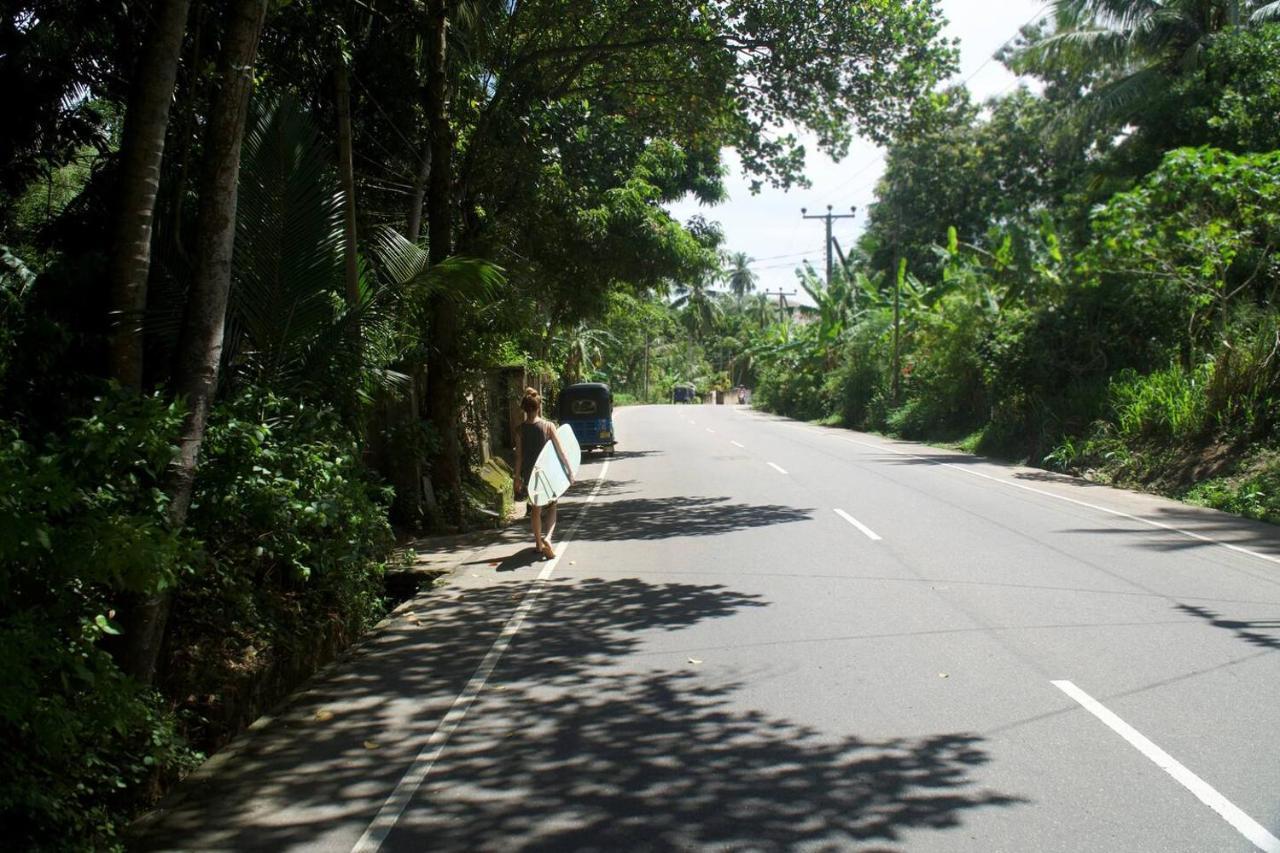 Into The Blue - Yoga Included & Walk To 3 Beaches แทนกาลเล ภายนอก รูปภาพ